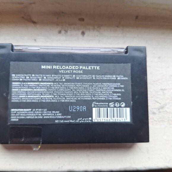 🌹 Makeup Revolution Mini Reloaded “Velvet Rose” Palette – Used Twice 🌹 - Picture 3 of 3